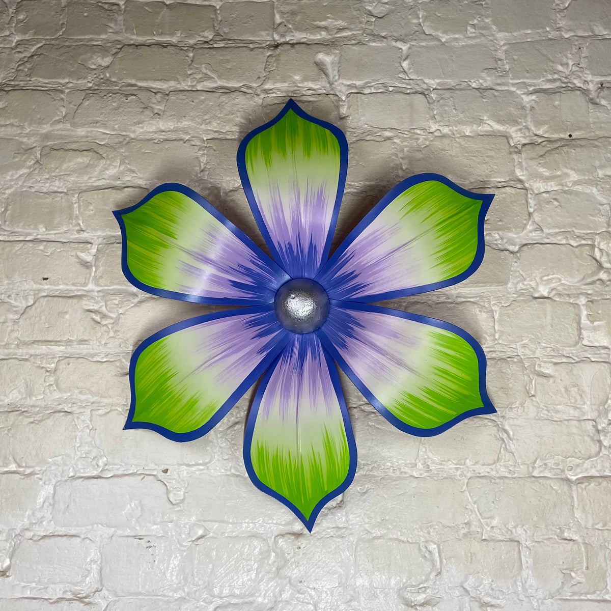 23" Medium 6 Petal Astraea House Float Carnival Flower