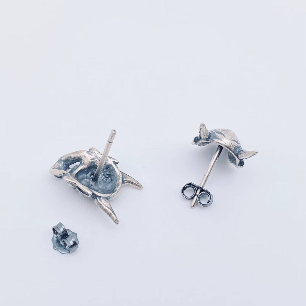 S925 Sterling Silver Prajna Skull Stud Earrings: 1 pair