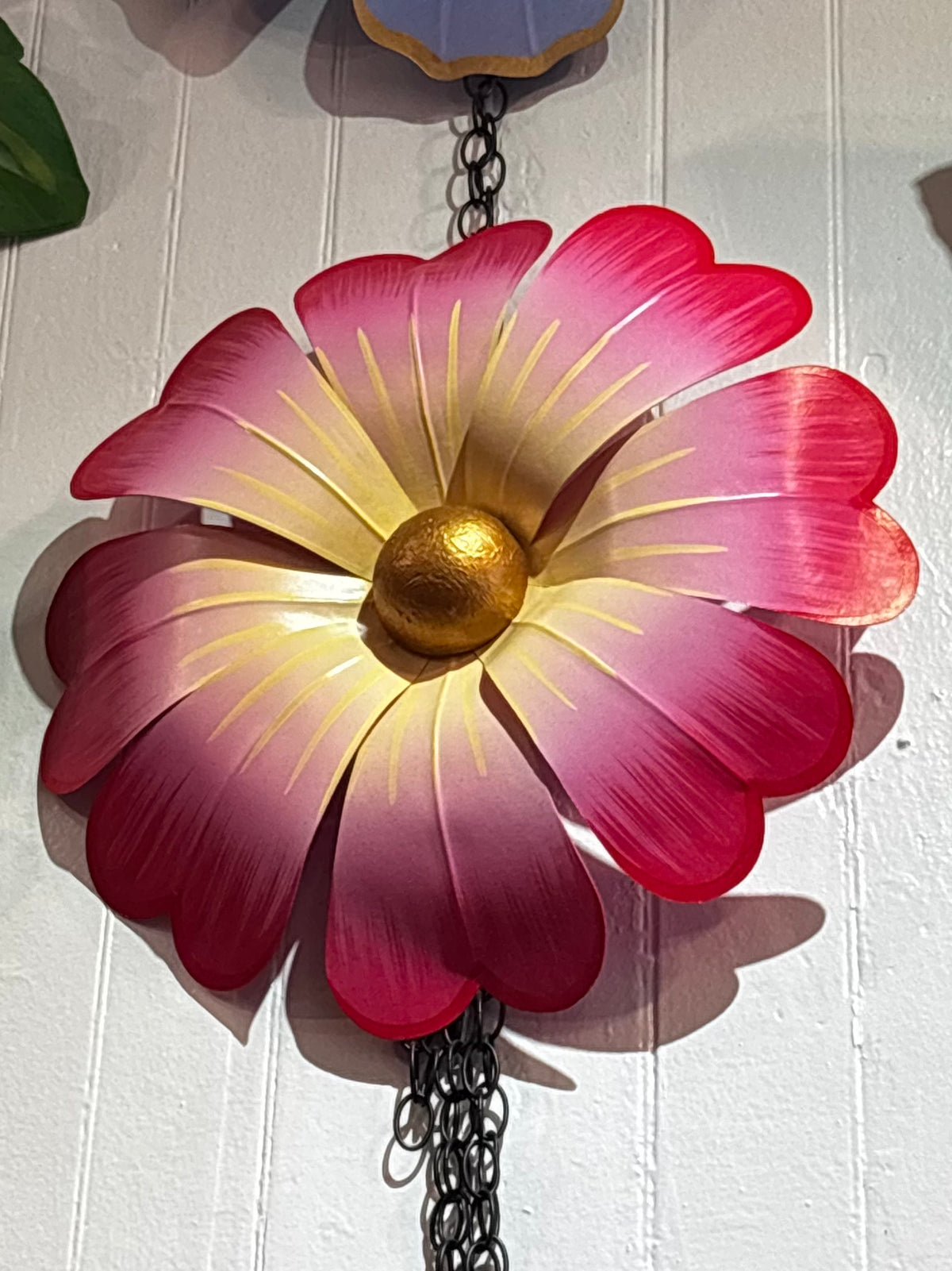 22" Medium 8 petal Xenia House Float Carnival Flower