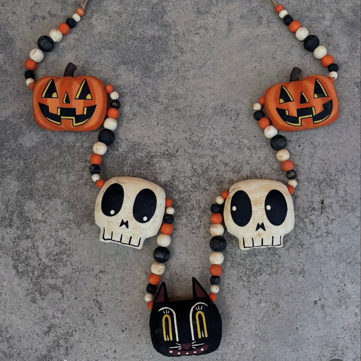 Cat Skull and Pumpkin Garland