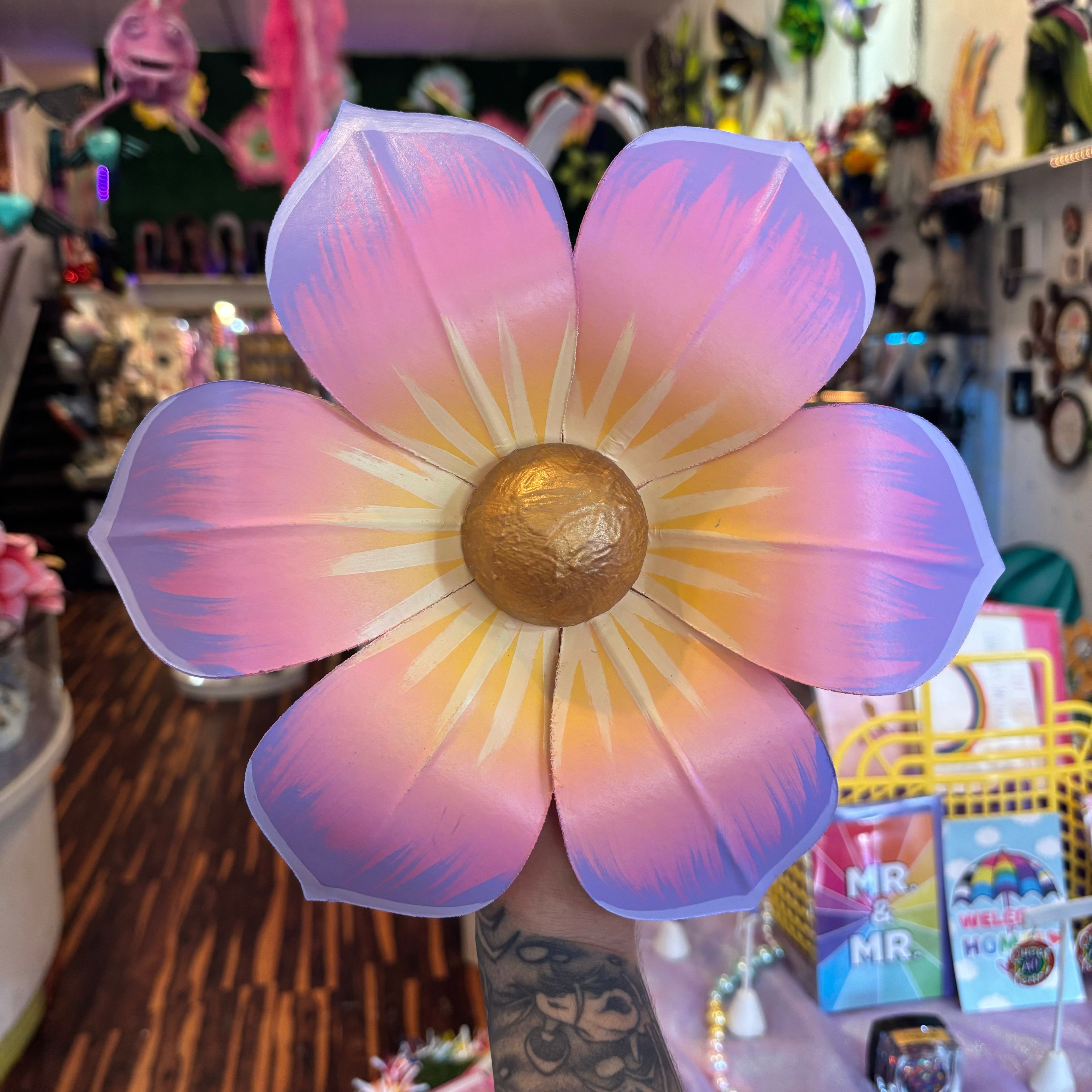 11" Extra Small 6 Petal Calliope House Float Carnival Flower