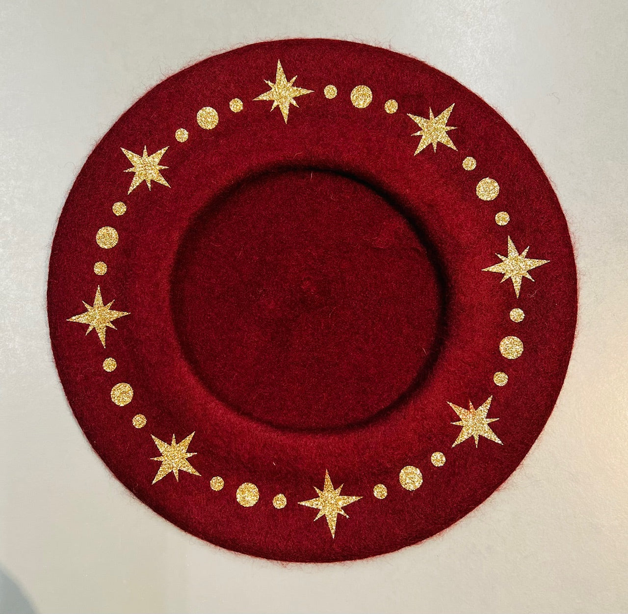 Vegan Beret - Burgundy - Starburst