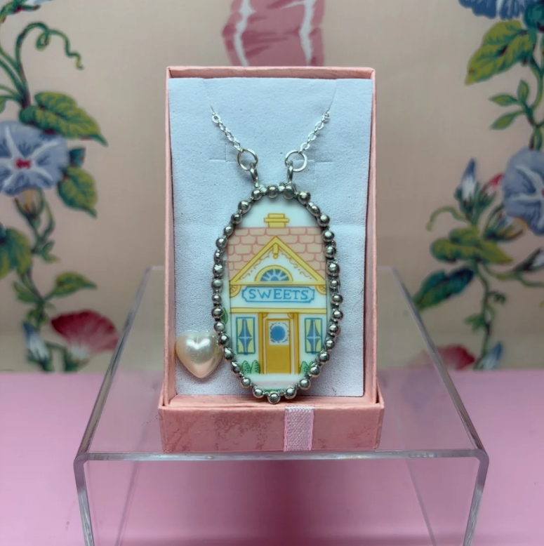 Lenox Spice Village Sweets Necklace