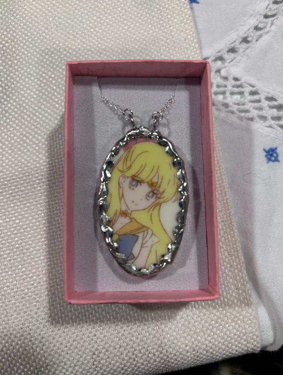 Sailor Moon Sailor Venus Necklace
