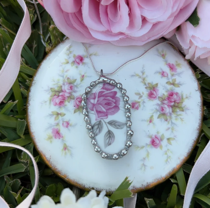 Vintage Rose Necklace