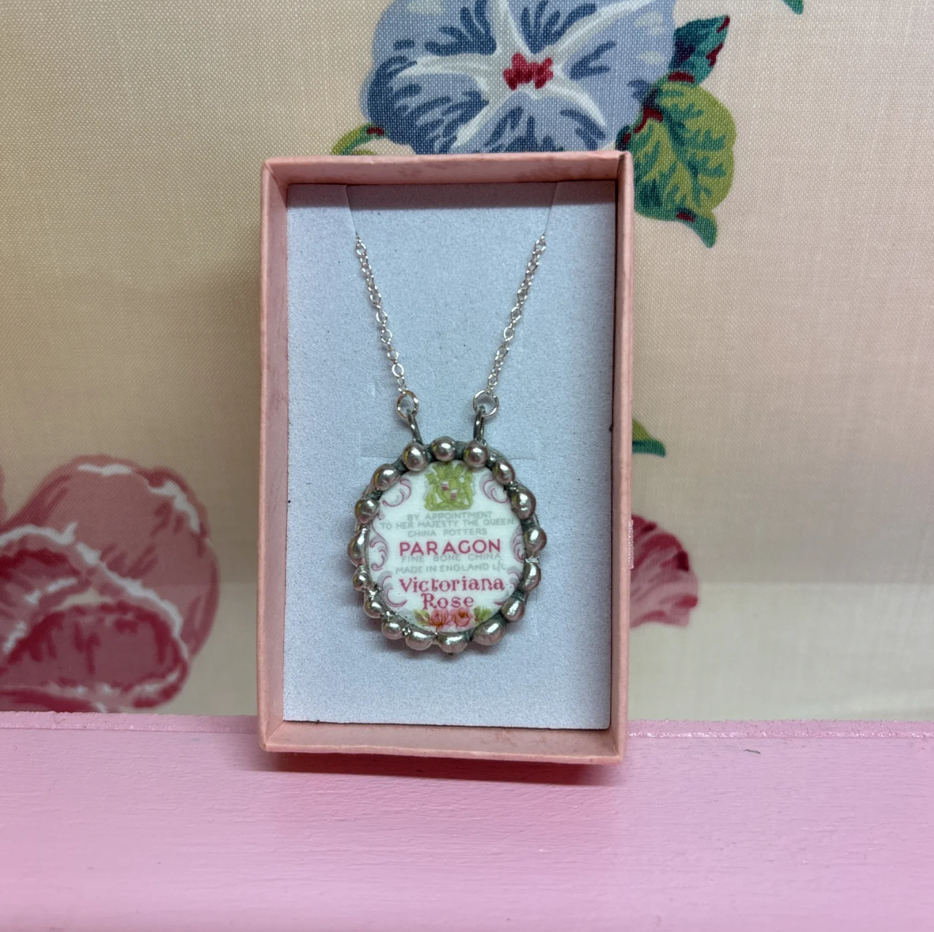 Vintage Paragon Maker Mark Necklace