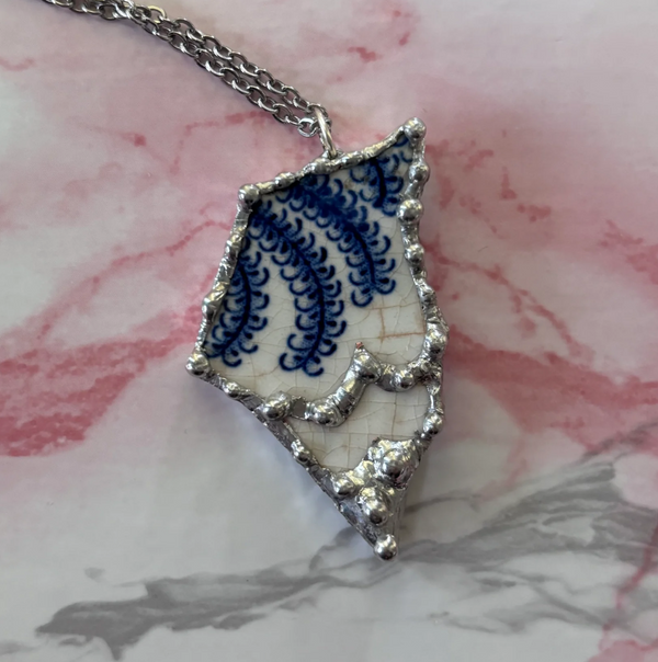 Dynamic Organic Shaped Blue Willow Necklace