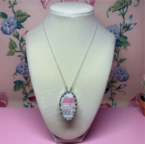 Lenox Spice Village Dairy Necklace