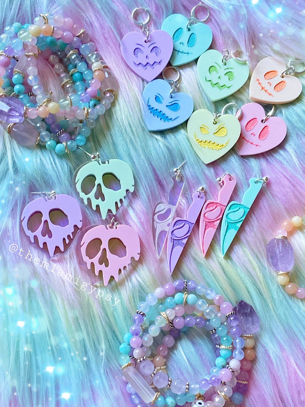 Kawaii Scream Knife Earrings