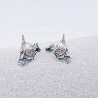 S925 Sterling Silver Prajna Skull Stud Earrings: 1 pair