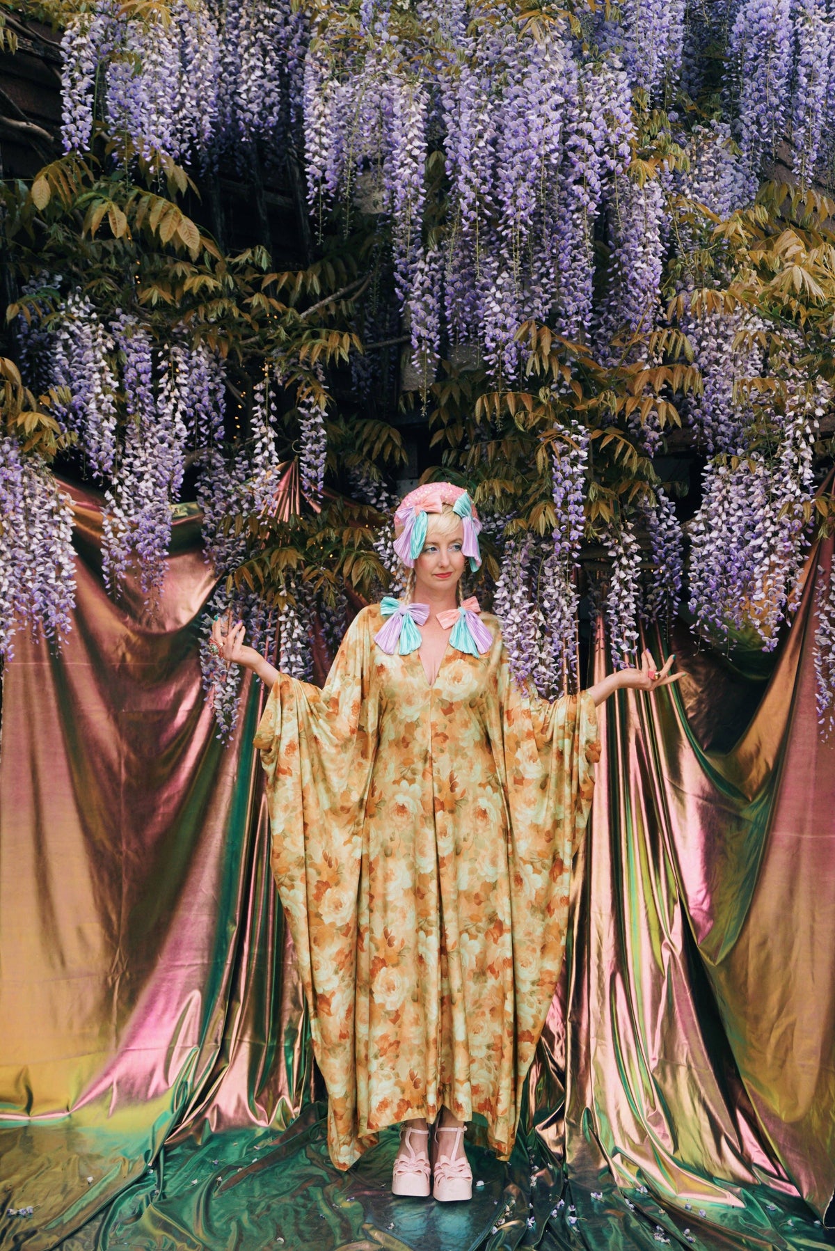 Amber Floral Print V-Neck Kaftan Gown