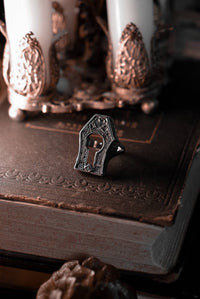 Gravekeeper Ring: 7