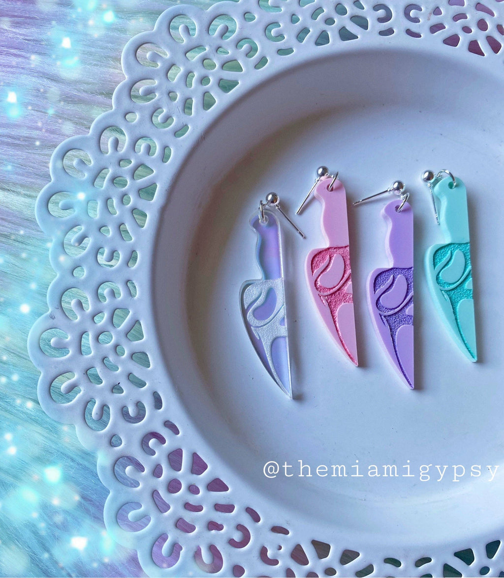 Kawaii Scream Knife Earrings