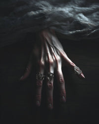 Gravekeeper Ring: 7