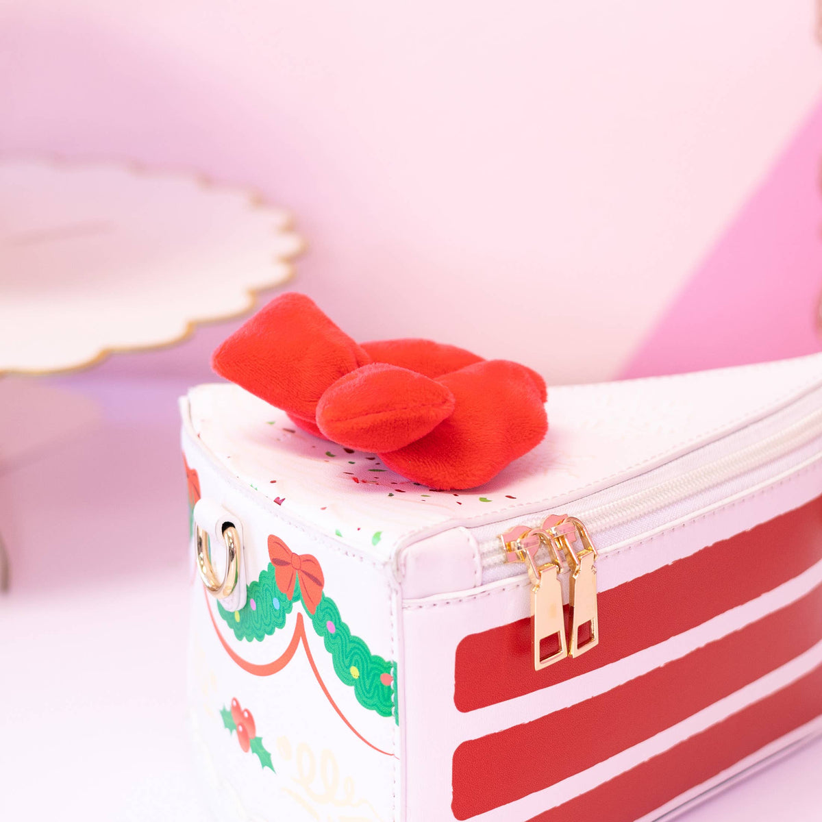 Piece of Cake Slice Handbag - Pretty Bow 🍰🎀
