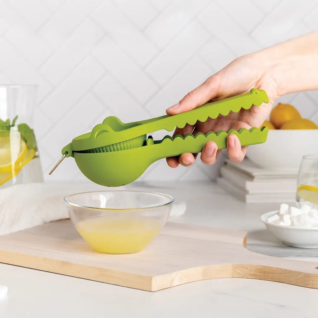 Lemongator Citrus Squeezer