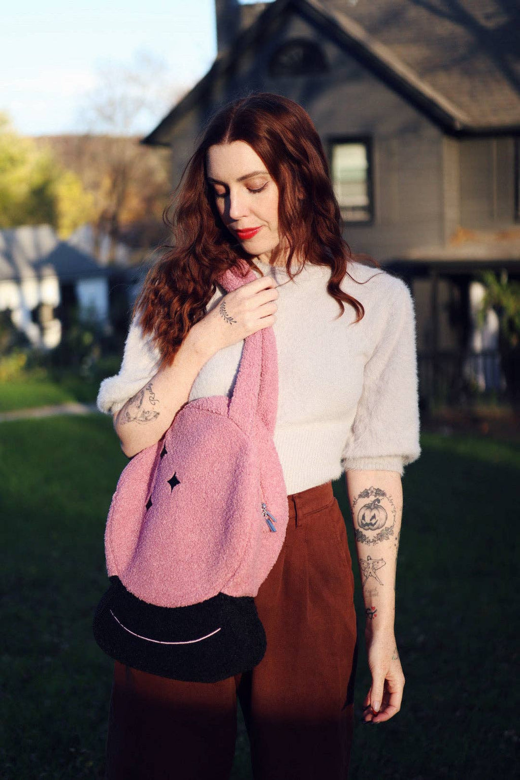 COZY CRYSTAL BALL BAG