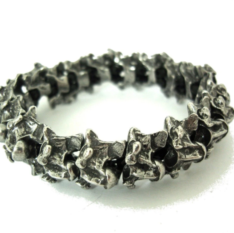 Snake vertebrae stretch bracelet