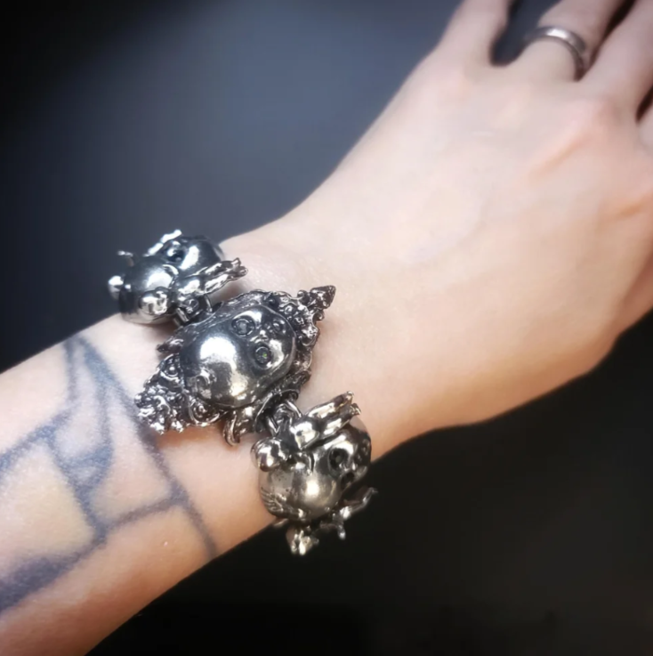 Victorian Baby Bracelet (Easy On)