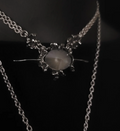 Single crystal fox vertebrae choker