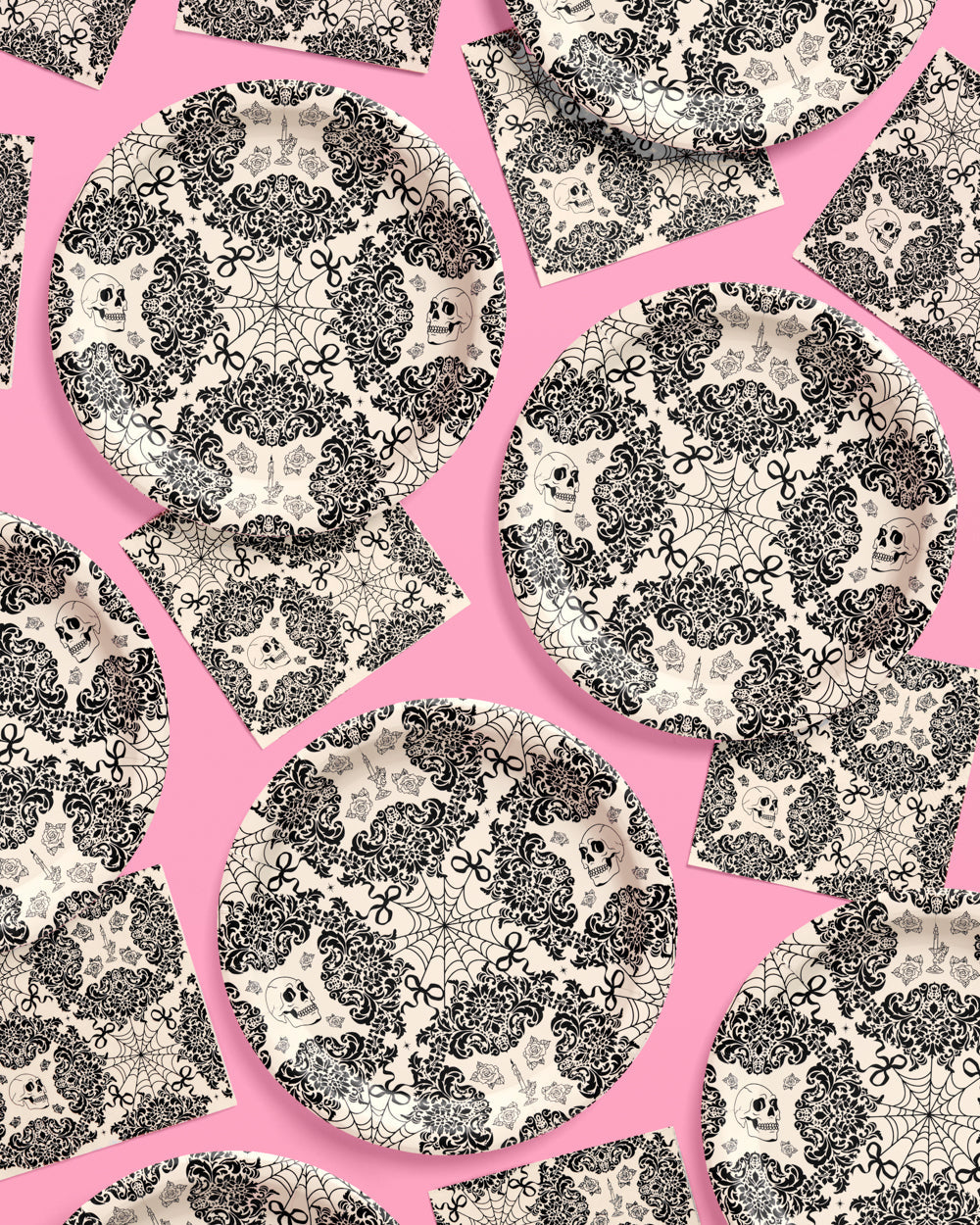 Romantic Horror Plates - 25 paper plates