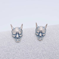 S925 Sterling Silver Prajna Skull Stud Earrings: 1 pair