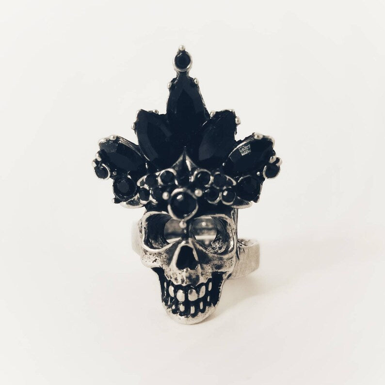 WitchDoctor Ring. Headdress Skull Ring.